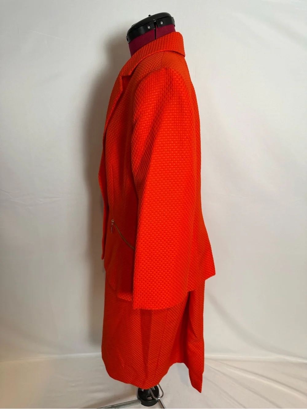 NWT Albert Nipon Skirt Suit Woman Size 16 Tiger Lily 2-Piece Set Blazer & Skirt
